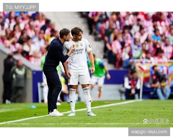 阿圭罗赛场表现稳健，持续为球队贡献关键力量