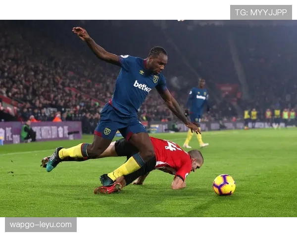 西汉姆联战术体系深度解析：打造成功球队的蓝图与实战演进