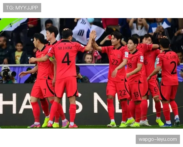 韩国K联赛劲旅正面交锋，精英球队争夺赛季首冠形势明朗