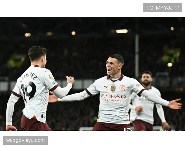 阿尔瓦雷斯与热苏斯:曼城锋线角色及终结方式的战术代际差异分析 阿尔瓦雷斯与热苏斯:曼城锋线角色及终结方式的战术代际差异分析