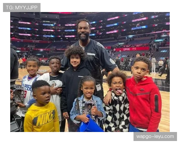 巴郎·戴维斯突破引领快船变化，助攻效率显著提升