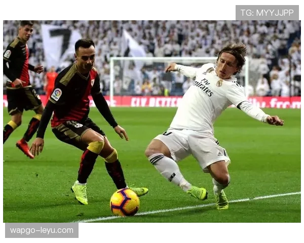 塞维利亚：豪门复兴之路面临考验，当前阶段走势如何